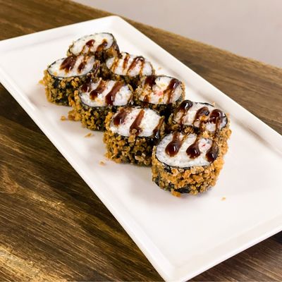 Ролл со снежным крабом и соусом унаги